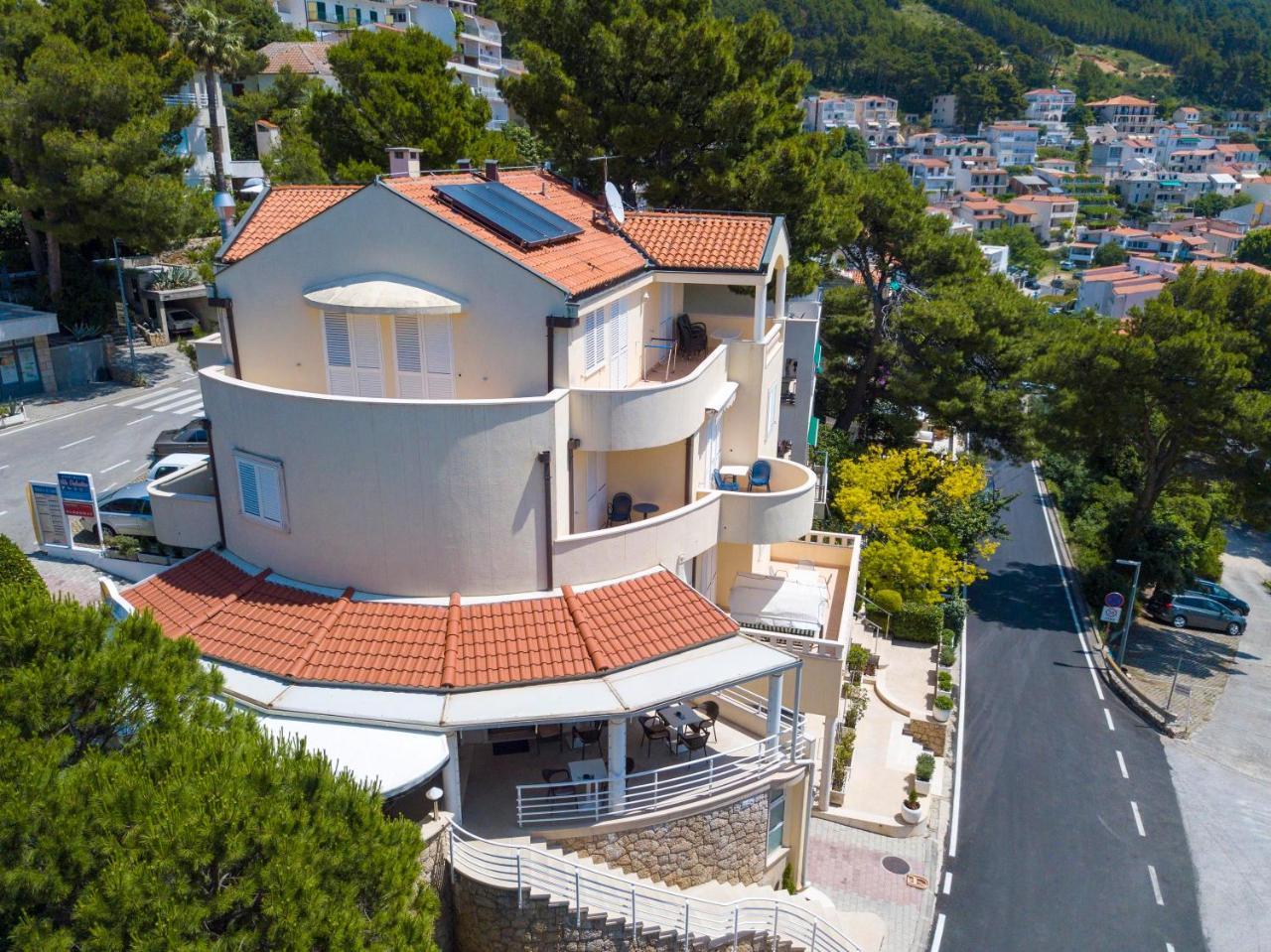 Villa Dalmatino Brela Exteriör bild