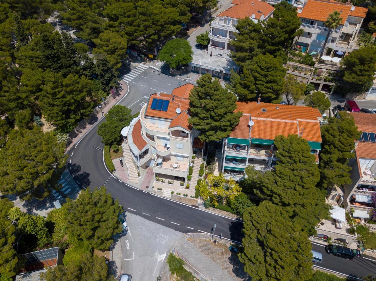 Villa Dalmatino Brela Exteriör bild